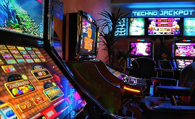 پاکستان میں All Star Slots کا آن لائن کیسینو سیکشن کھولیں۔